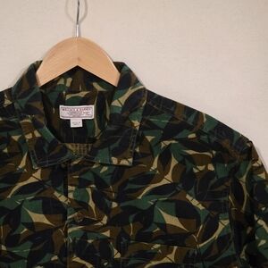 Wallace & Barnes Camoflauge Short Sleeve Camp Shirt XL